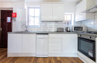 Brentwood Avenue, Jesmond, Newcastle - Image 3